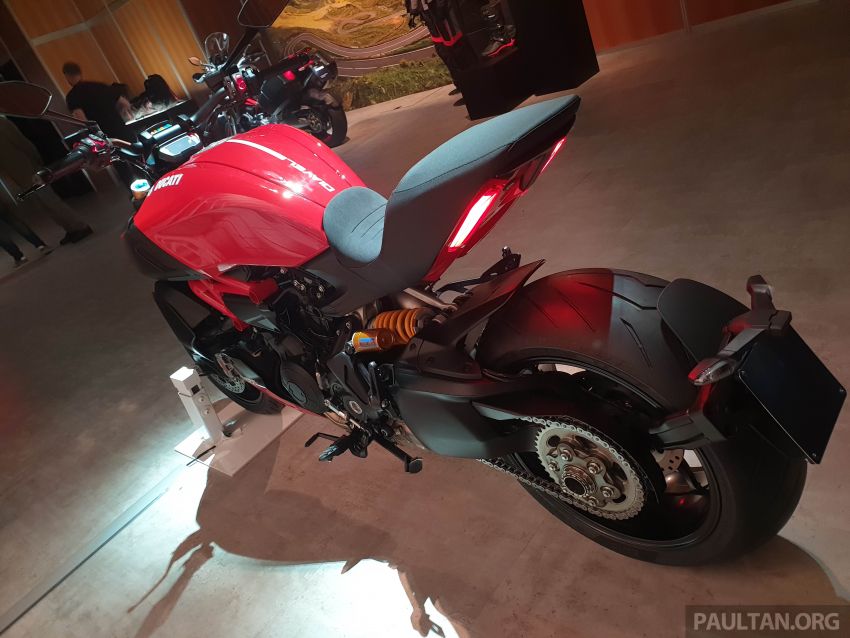 2020 Ducati Diavel 1260 S now in red – RM108k in Italy 1037565