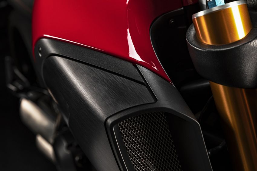 2020 Ducati Diavel 1260 S now in red – RM108k in Italy 1037548
