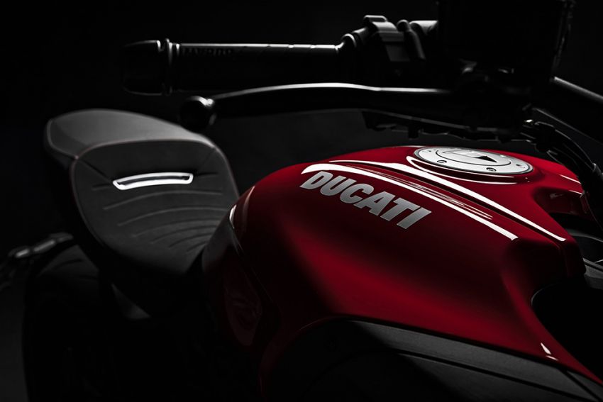 2020 Ducati Diavel 1260 S now in red – RM108k in Italy 1037549