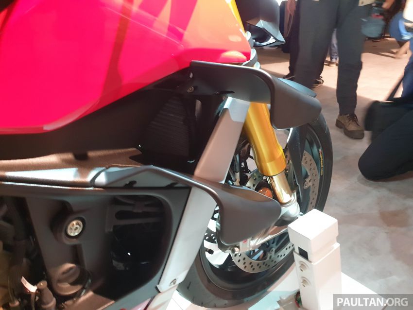 2020 Ducati Streetfighter V4 shown at DWP2020 – 208 hp, 123 Nm, 178 kg, from the equivalent of RM93,094 1034630
