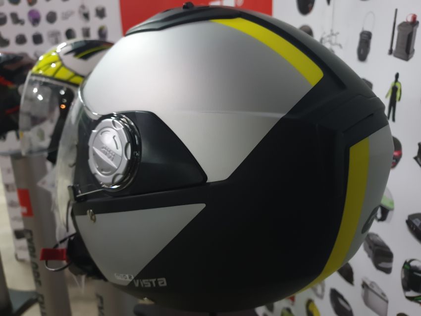 2020 Givi Vista helmets shown at Givista Ride & Camp 1026368