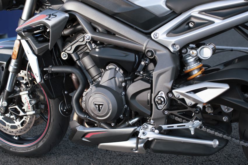 2020 Triumph Street Triple 765RS released – now with 9% more power and torque, new LED lights and DRLs 1026768