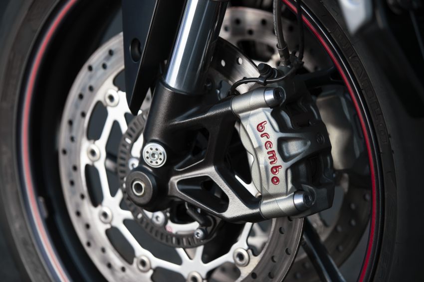 2020 Triumph Street Triple 765RS released – now with 9% more power and torque, new LED lights and DRLs 1026770