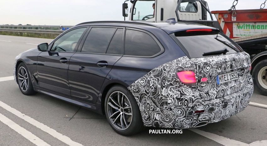 SPYSHOTS: BMW G31 5 Series Touring – interior seen 1030542