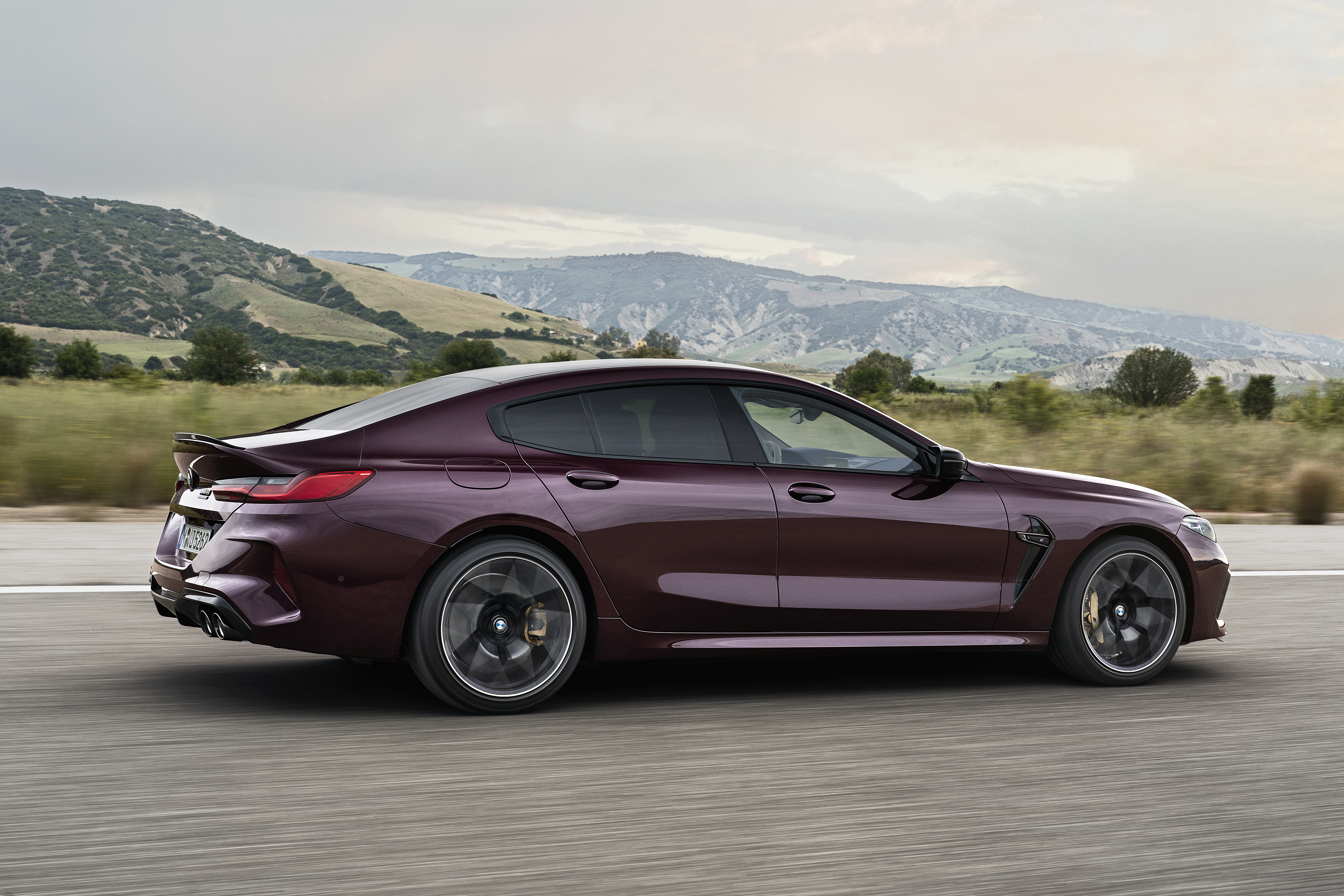 Bmw 8 competition. BMW m8 Coupe 2020. BMW m8 Gran Coupe. BMW m8 Gran Coupe 2019. BMW m8 Competition седан.