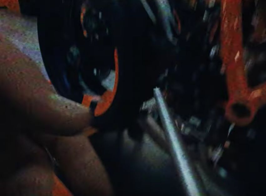 VIDEO: 2020 KTM Super Duke super naked teaser? 1030141