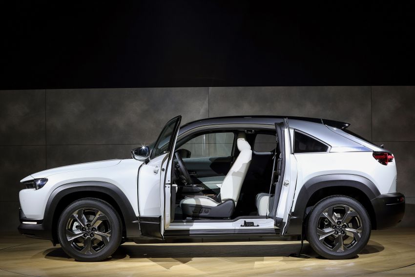 Tokyo 2019: Mazda MX-30 didedahkan – SUV elektrik sepenuhnya, 141 hp/265 Nm, jarak gerak 209 km 1034109