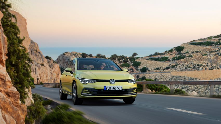 Volkswagen Golf Mk8 officially debuts – redesigned inside and out, new technologies, mild hybrid engines 1035475
