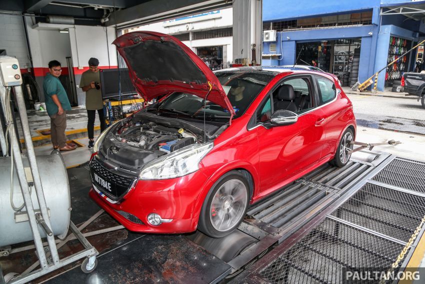 VIDEO: RON100 vs RON95 di Malaysia – adakah Petron Blaze100 mampu berikan lebih banyak hp dan tork? 1036741