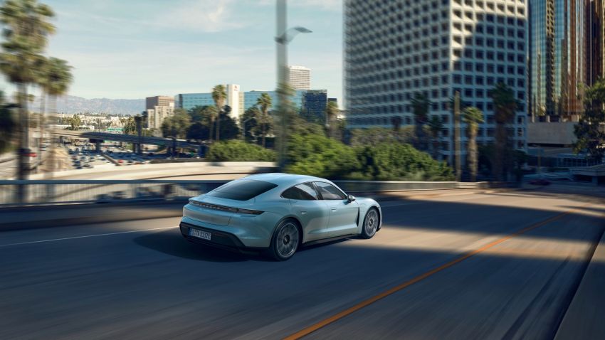 Porsche Taycan 4S – kuasa 571 PS, jarak gerak 463 km 1030379