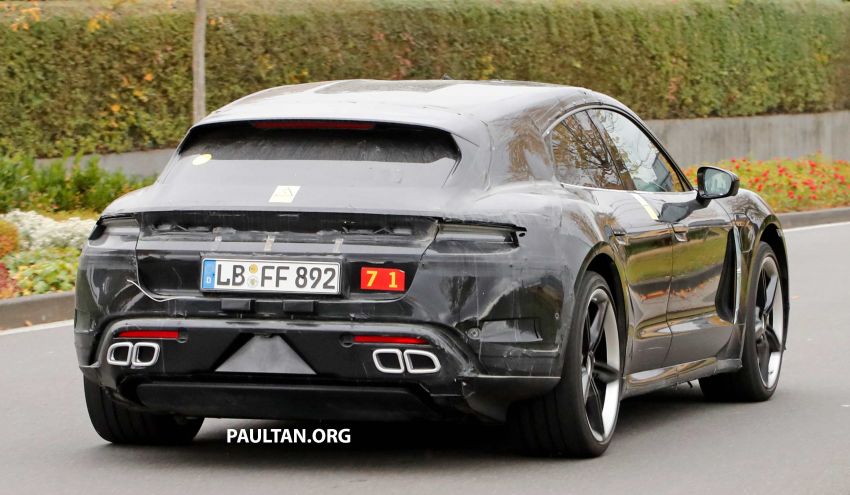 SPIED: Porsche Taycan Sport Turismo seen on test 1036732