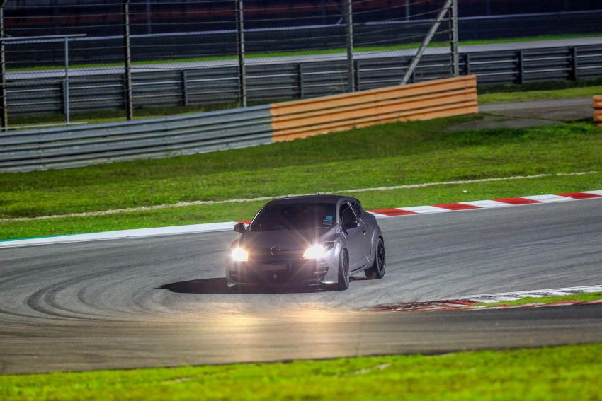 2019 Renault Megane RS 280 Cup EDC laps Sepang International Circuit in two minutes and 38 seconds 1032257