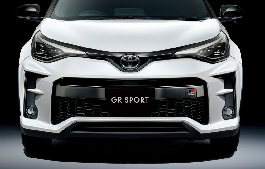 Toyota C-HR <em>facelift</em> 2020 hadir dengan versi GR Sport dan kotak gear manual, hanya untuk pasaran Jepun 1032600