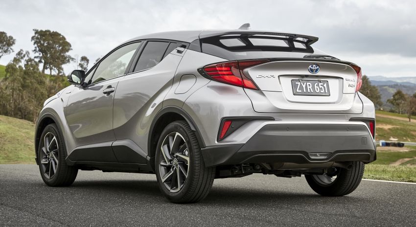 Toyota C-HR facelift debuts – new 2.0L hybrid variant 1023738