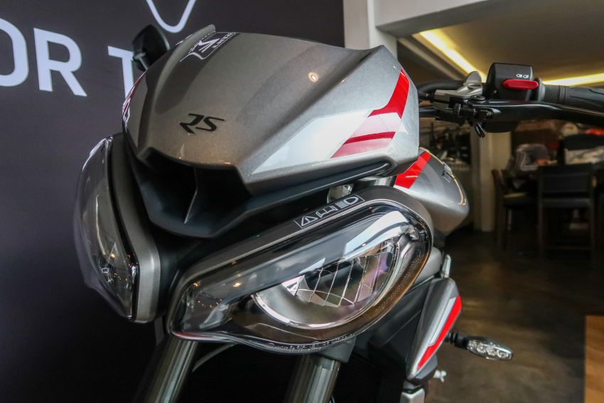 FIRST LOOK: 2020 Triumph Street Triple 765RS 1037048