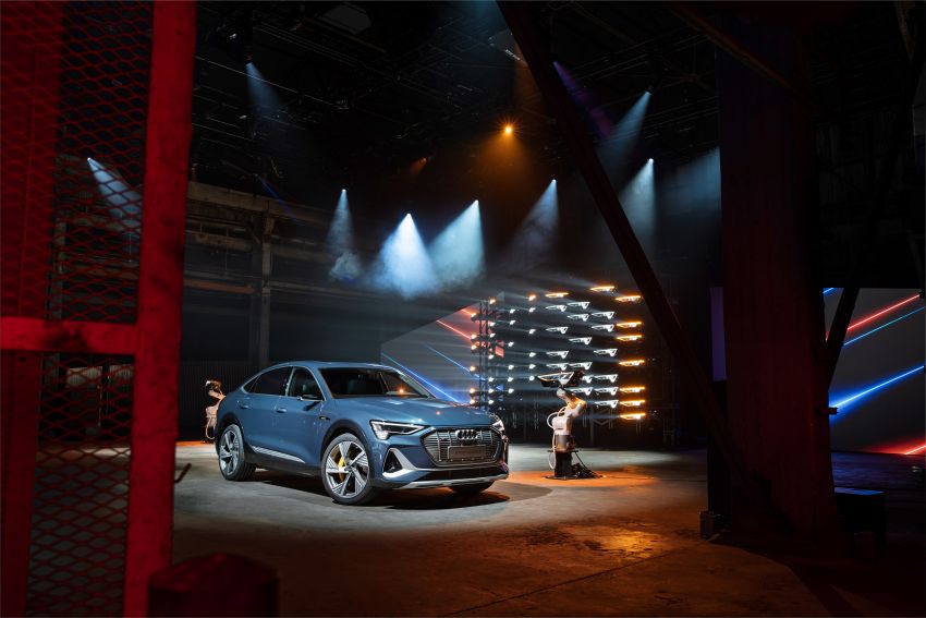 2020 Audi e-tron Sportback – sleek SUV coupe debuts with 355 hp, 561 Nm; 0-100 km/h in 6.6s, 446 km range 1048537