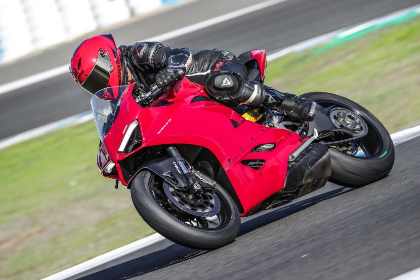 FIRST RIDE: 2020 Ducati Panigale V2 – fast and easy 1047517