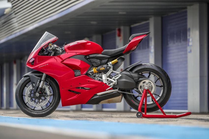 FIRST RIDE: 2020 Ducati Panigale V2 – fast and easy 1047470
