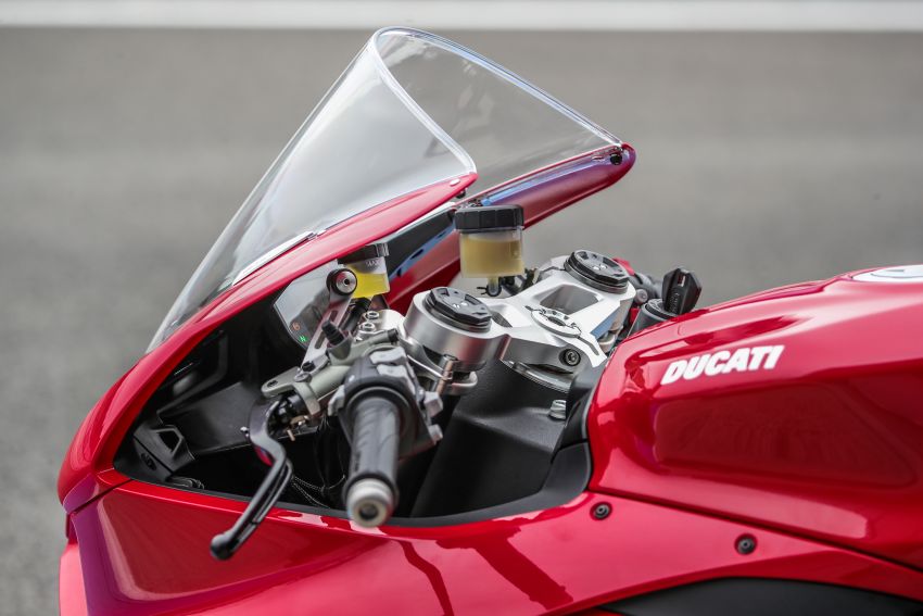 FIRST RIDE: 2020 Ducati Panigale V2 – fast and easy 1047510