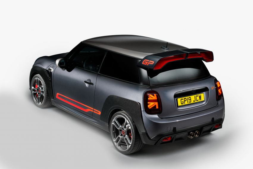 2020 MINI John Cooper Works GP: 306 hp, 450 Nm, 0-100 km/h in 5.2s, 265 km/h Vmax – 3,000 units only! 1047680