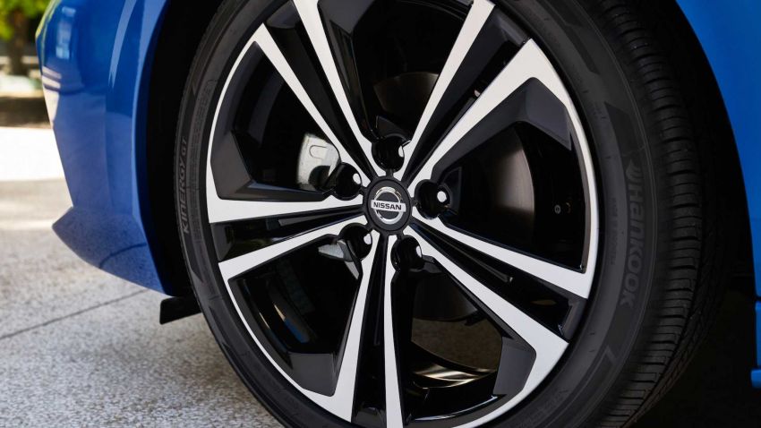 Nissan Sentra 2020 muncul di LA – Sylphy pasaran Amerika, 2.0 liter 149 hp/197 Nm, Safety Shield 360 Image #1048430