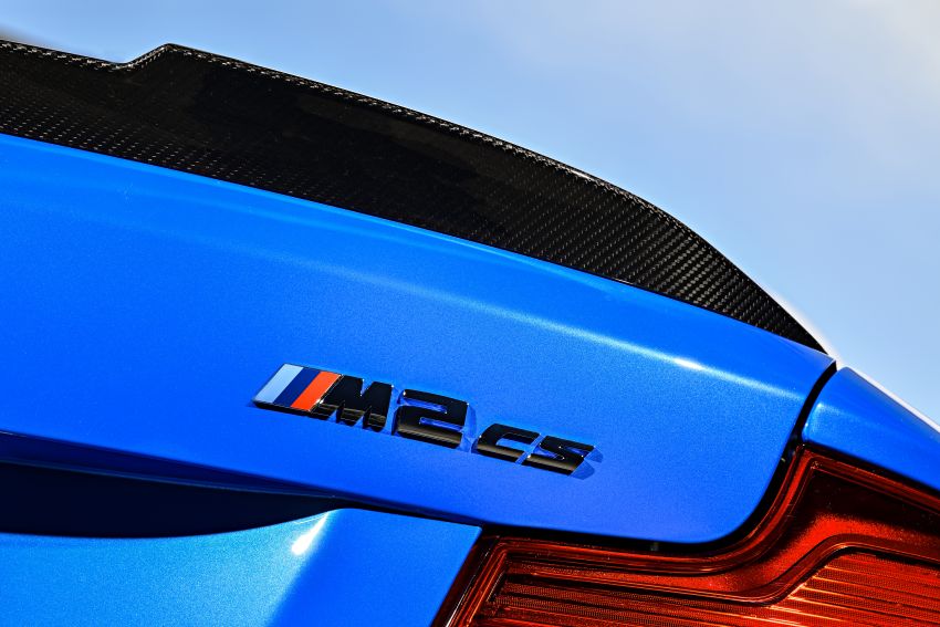 BMW M2 CS leaked – 450 hp, plenty of carbon-fibre 1040908