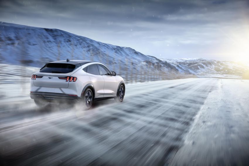 Ford Mustang Mach-E didedahkan – SUV elektrik jana 439 hp/839 Nm, 0-100 km/j 3.5 saat, jarak 600 km 1047046