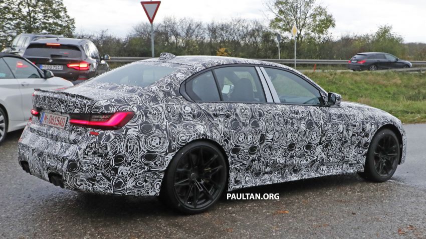 SPIED: G80 BMW M3 shows skin, hides massive grille 1046643