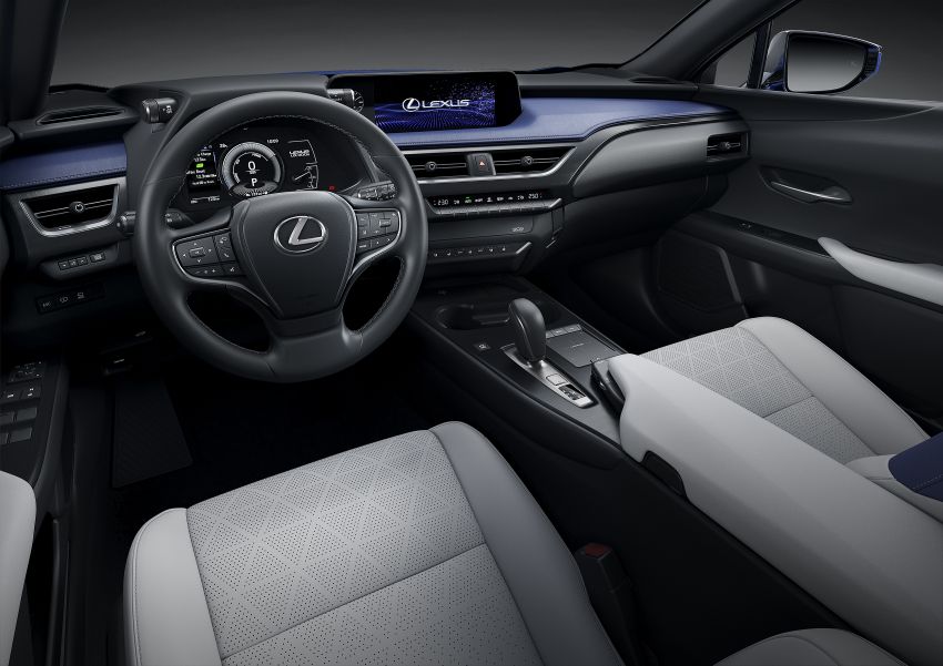 Lexus UX 300e pure EV – 400 km range, 204 PS/300 Nm, ‘paddle-shift’ braking regen, Active Sound Control 1049813