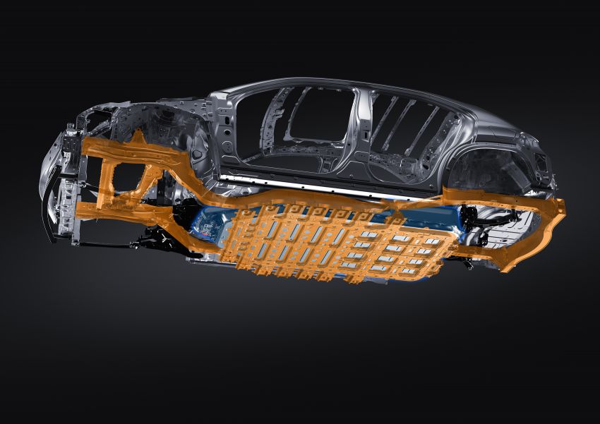 Lexus UX 300e pure EV – 400 km range, 204 PS/300 Nm, ‘paddle-shift’ braking regen, Active Sound Control 1049830