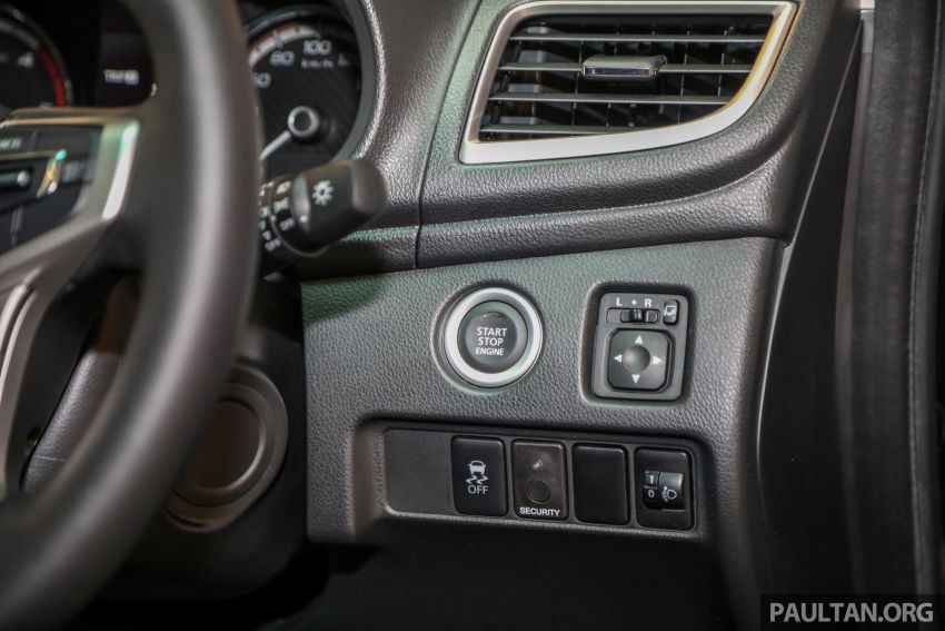 Mitsubishi Triton VGT AT Premium kini dengan dashcam, balutan kulit , Apple Carplay, Android Auto 1046235