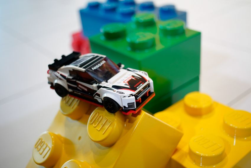 Nissan GT-R Nismo joins Lego Speed Champions range – 298 parts; available globally from January 2020 Image #1051210