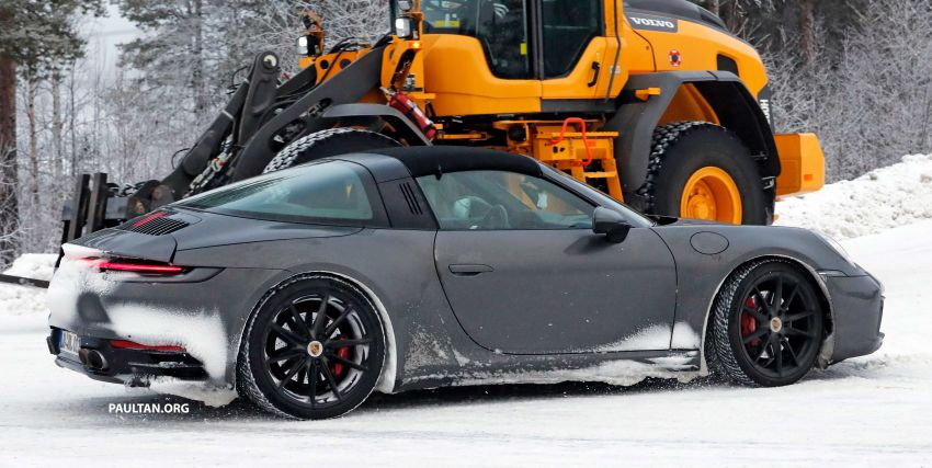 SPIED: 992 Porsche 911 Targa – cold weather testing 1053344
