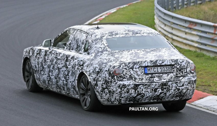 SPIED: Next Rolls-Royce Ghost goes track testing 1039962