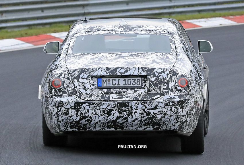 SPIED: Next Rolls-Royce Ghost goes track testing 1039964