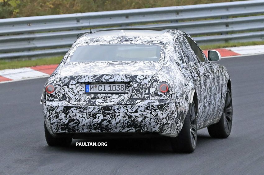 SPIED: Next Rolls-Royce Ghost goes track testing 1039965