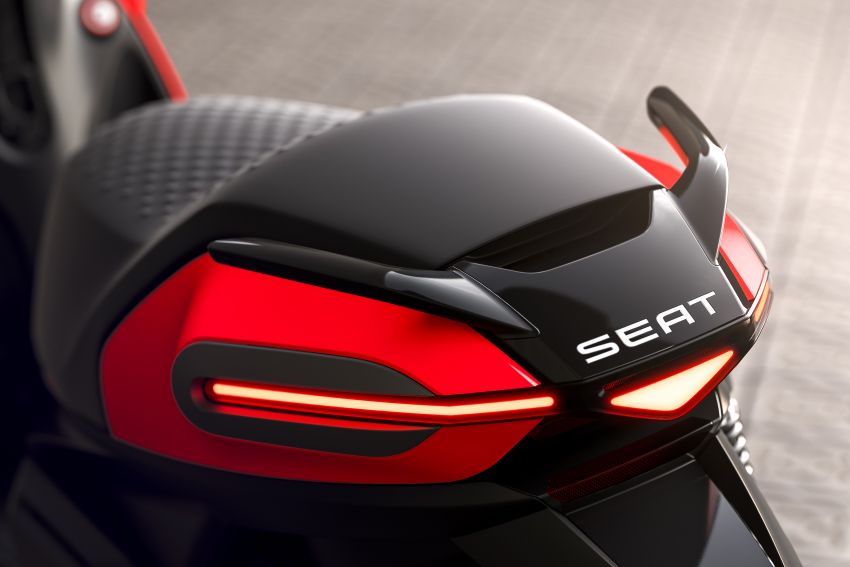 Seat moves into two-wheeler market with eScooter 1044382