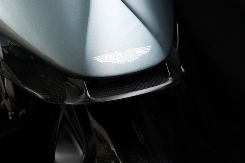 Aston Martin dan Brough Superior hasilkan AMB 001 – terhad 100 unit, enjin turbo 997 cc, harga RM500k 1041000