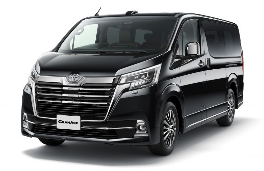 Toyota GranAce – two variants to go on sale in Japan 1050751