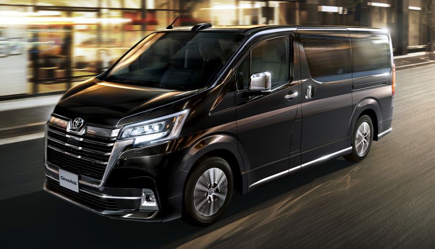 Toyota GranAce – two variants to go on sale in Japan 1050759