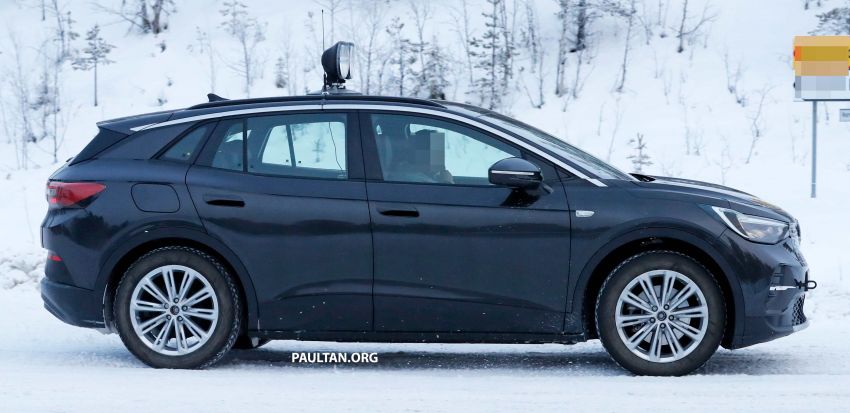 SPYSHOTS: Volkswagen ID.4X spotted in Opel clothes 1051277