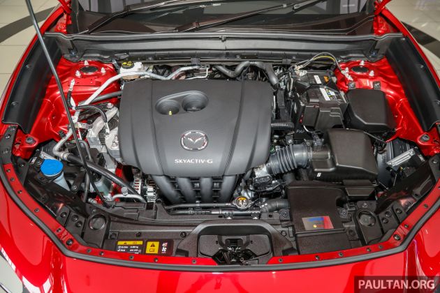 Mazda CX-30 dilancarkan di Malaysia – tiga varian CBU, ada AEB dan MRCC, harga dari RM143,059