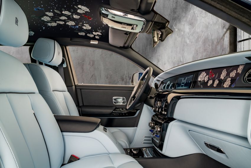 Rolls-Royce Rose Phantom debuts – a million stitches! 1058848