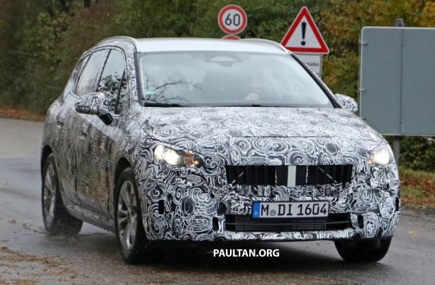 SPIED: BMW 2 Series Active Tourer seen, with interior