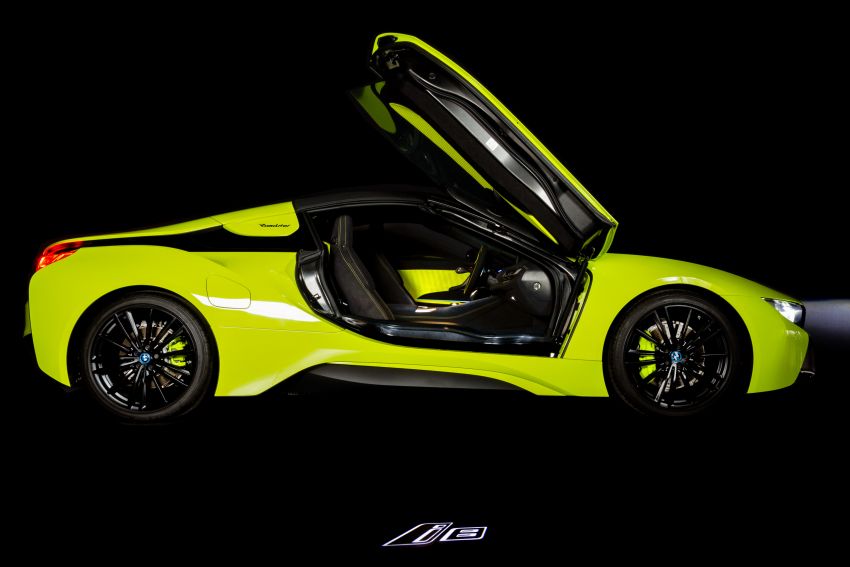 BMW i8 Roadster LimeLight Edition makes its debut 1056394