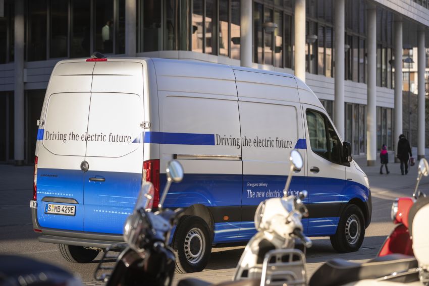 Mercedes-Benz eSprinter – new electric van debuts 1061010