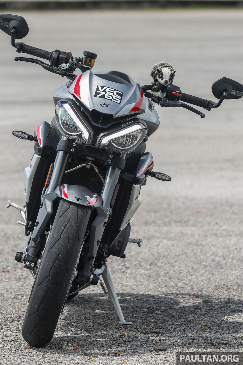 REVIEW: 2020 Triumph Street Triple 765RS naked sports – more of the same, but better, at RM67,900 1054495