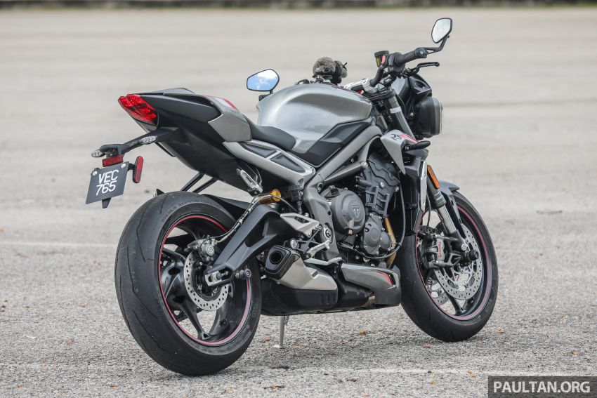 REVIEW: 2020 Triumph Street Triple 765RS naked sports – more of the same, but better, at RM67,900 1054487