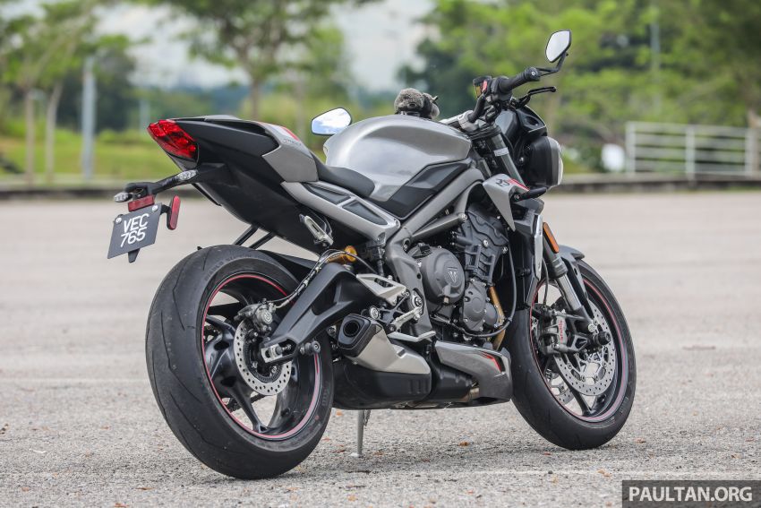 REVIEW: 2020 Triumph Street Triple 765RS naked sports – more of the same, but better, at RM67,900 1054488