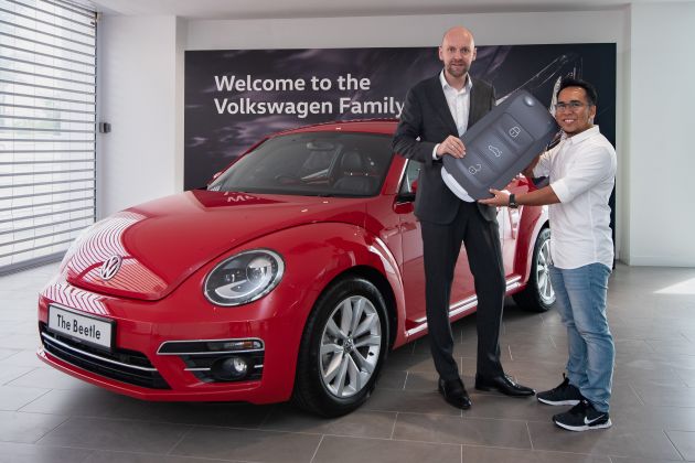 Volkswagen umum pemenang utama “Win the Icon” – Guru sekolah berjaya bawa pulang Beetle 1.2 TSI